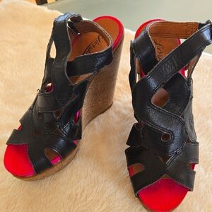 Lucky Brand Black and Pink Wedge Sandals